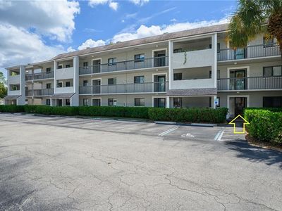 5773 Gage LN #104B