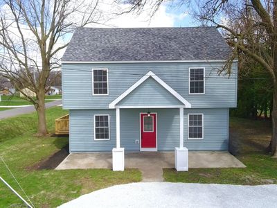 112 W Allen St