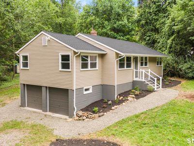 35 Columbine Drive