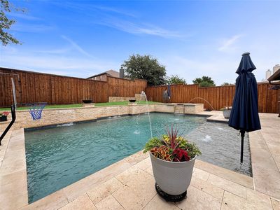 5216 Bear Valley Dr