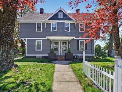 10-12 Olive St