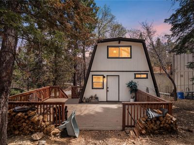 1323 Silverado Rd