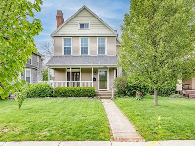 1007 Edgewater Ave