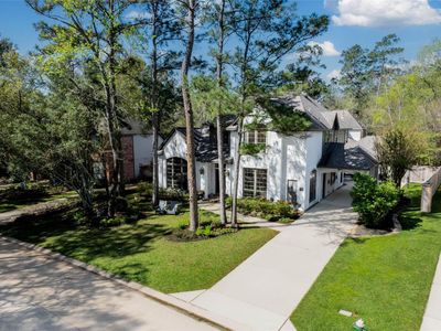 27 Wingspan Dr