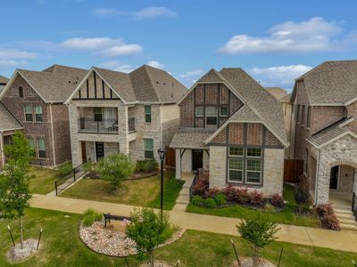 2617 Kings Canyon Mews