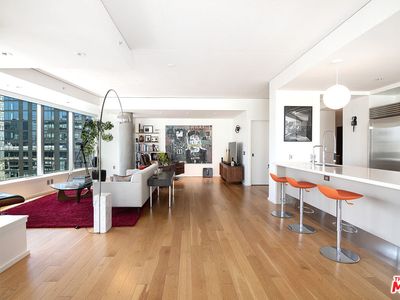 1155 S Grand Ave APT 1511