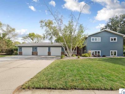1552 Nottingham Dr