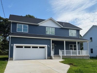 212 W Pacific Ave