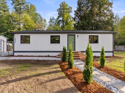 5616 213th Street Ct E