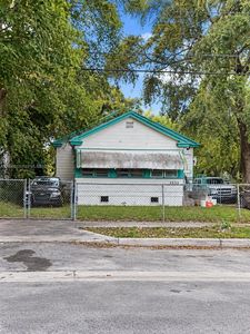 5830 NW 5th Ave