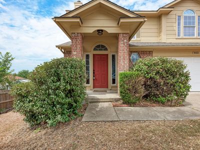 903 Estate Dr