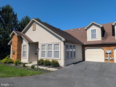 12 Hillview Ct