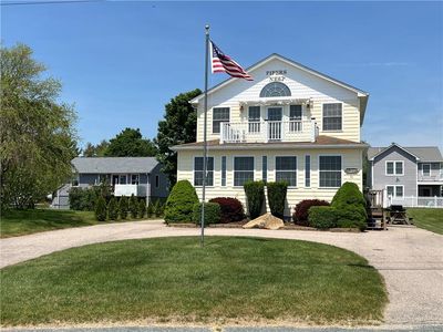 36 Sherman Rd