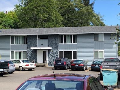 712 N Scammel Street