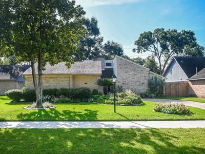 22531 Indian Ridge Dr
