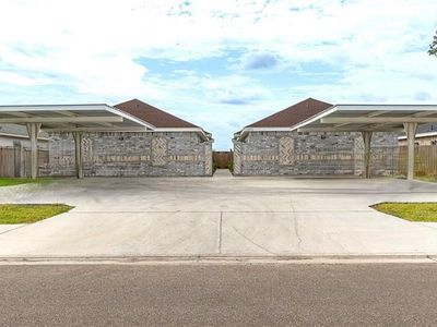 1005 W Kohala Ave