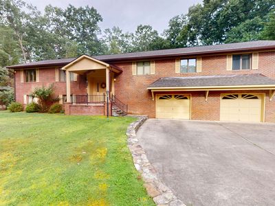 34 Hummingbird Ln