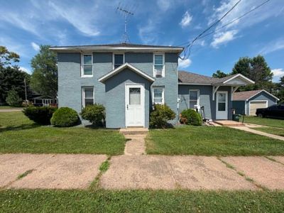 226 Birch St W