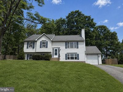 5703 Westchester Ln