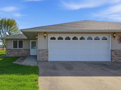 1709 Hiawatha Dr E
