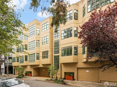 33 Vandewater St APT 103