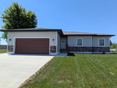 1508 Country Club Dr
