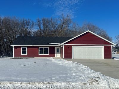 226 Greenview Ln