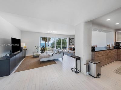 11111 Biscayne Blvd #207