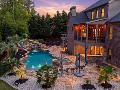 2380 Manor Creek Ct