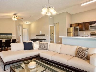 3574 SW Masilunas St