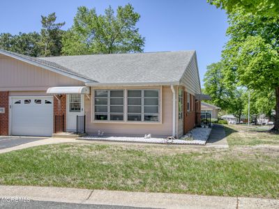 1 Moccasin Drive #B