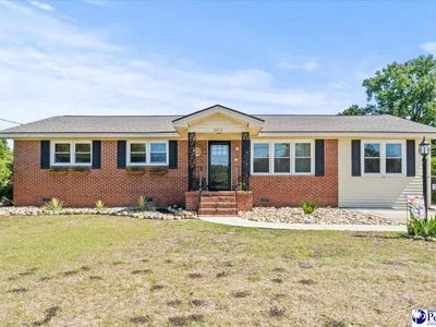 2213 W McCown Dr