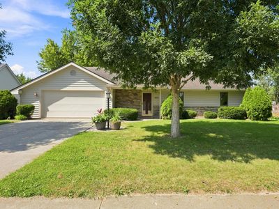 3021 Sandarac Ln