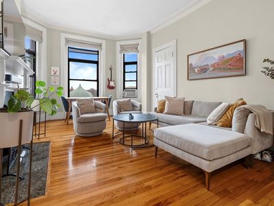 271 Dartmouth St APT 5H