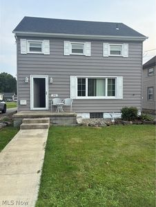 Property at 390 W Wilson St, Struthers, OH
