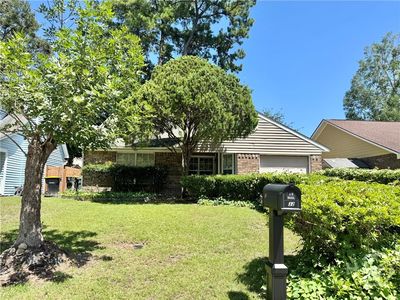 32 N Berwick Drive