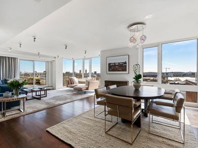 975 Memorial Dr APT 1008