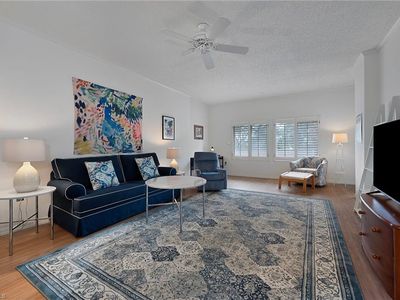 201 Arbor Lake DR #2-205