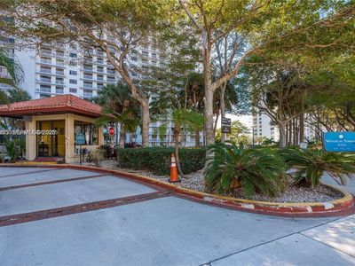 210 174th St APT 2202
