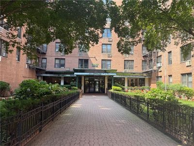 1213 Avenue Z APT E37