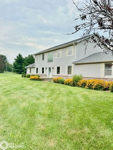 11332 Lakeside Dr