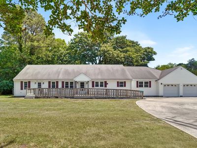 7454 Bayside Rd