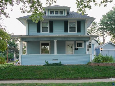 900 S Duluth Ave