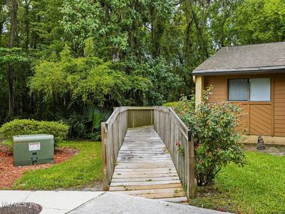 85 DEBARRY Avenue #2022