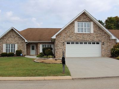 253 Royal Oaks Dr