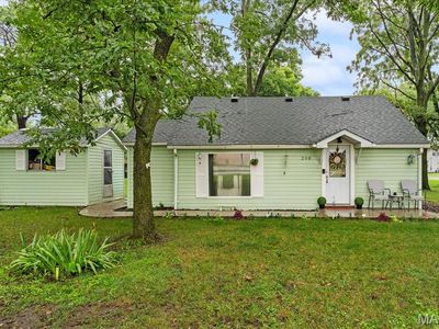 Property at 208 S Walnut St, Freeburg, IL