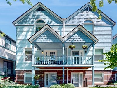 4701 S Woodlawn Ave APT B