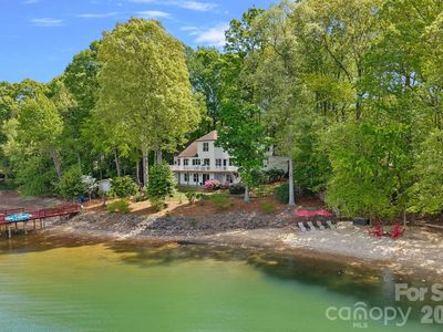139 Hawkes Point Dr
