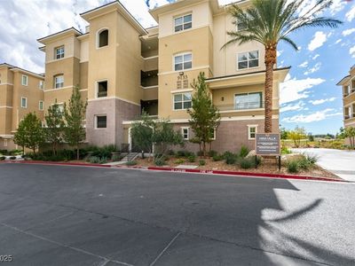 9133 Las Manaitas Ave UNIT 401