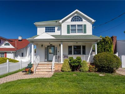 443 Amherst Ave